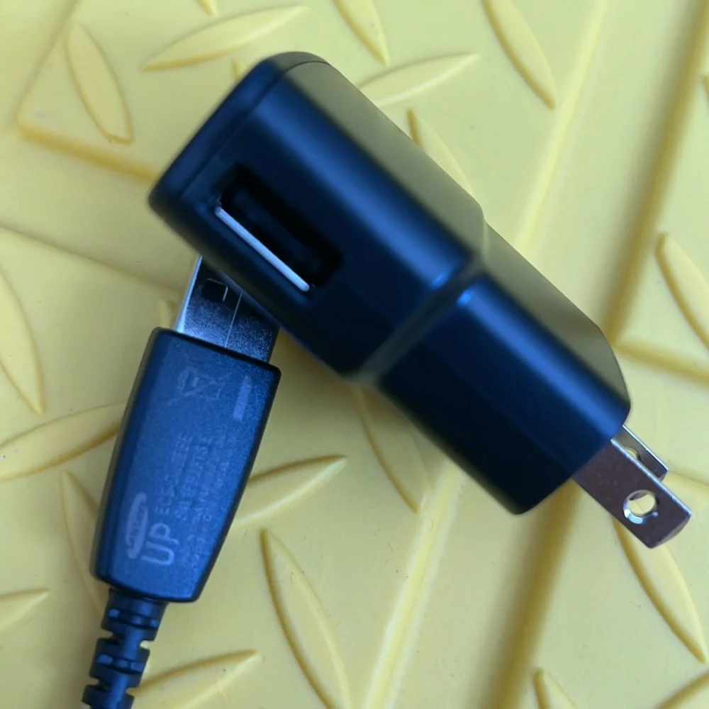 Lot of 2 Samsung Micro USB Chargers NWOT